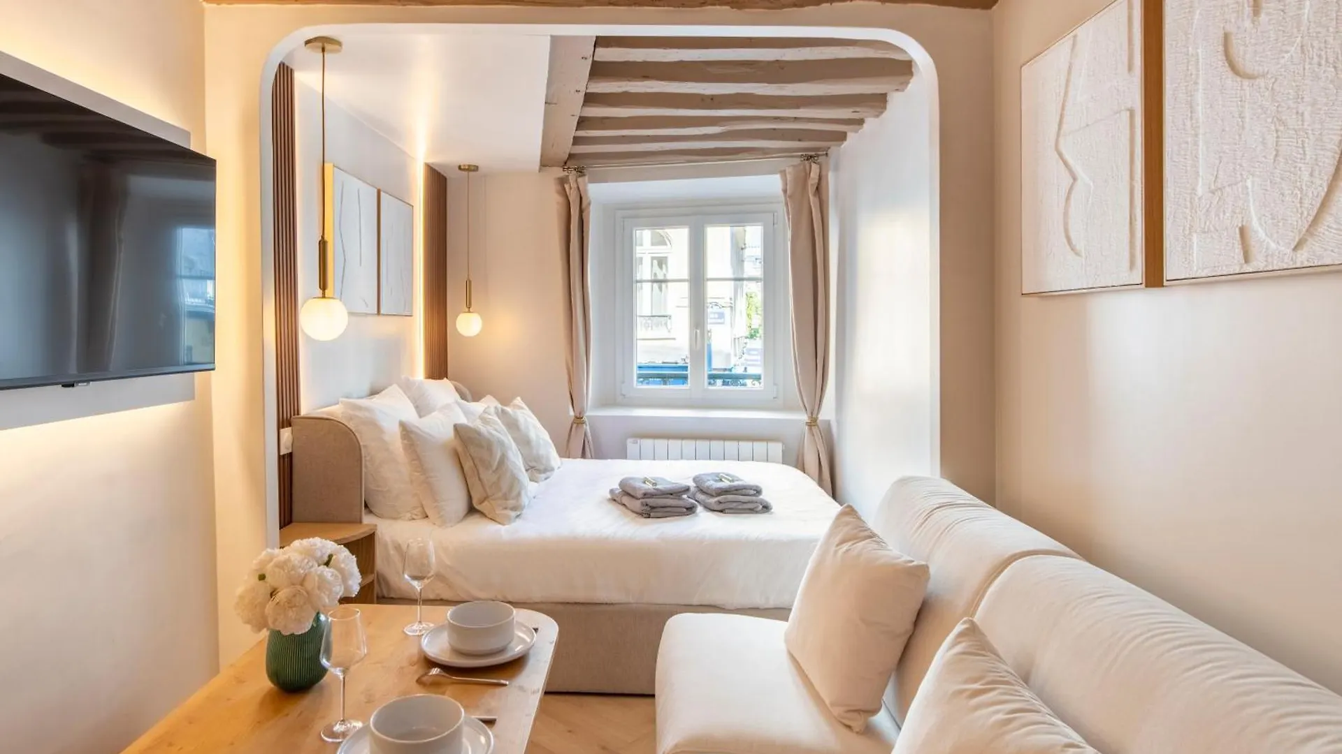 Louvre - Rivoli - Designer Studio - Sleeps 3P パリ